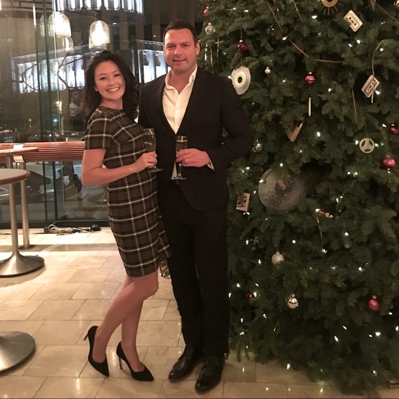 Banana Republic Plaid Shift Dress - Picture 3 of 3